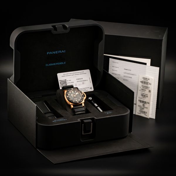 Panerai Submersible QuarantaQuattro PAM01070